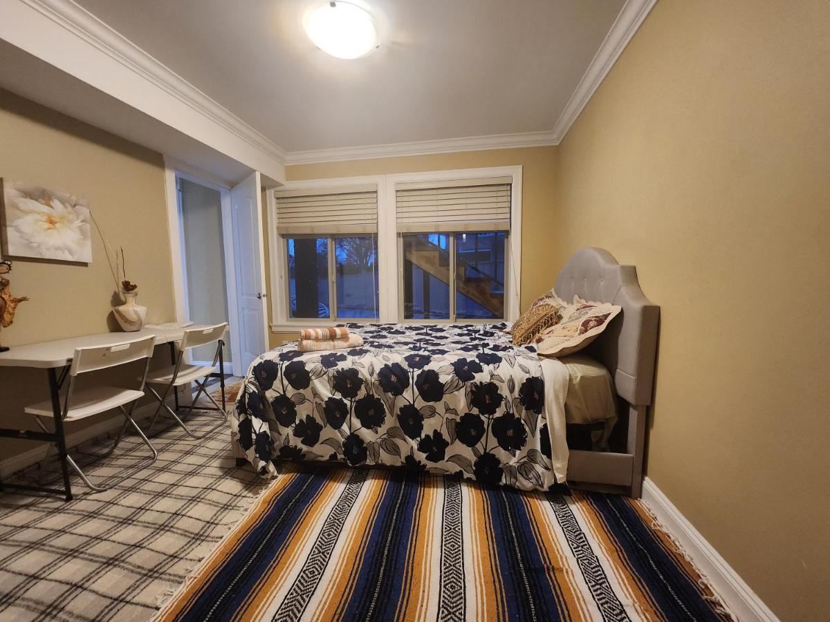 Empire Palace Otel Surrey Dış mekan fotoğraf