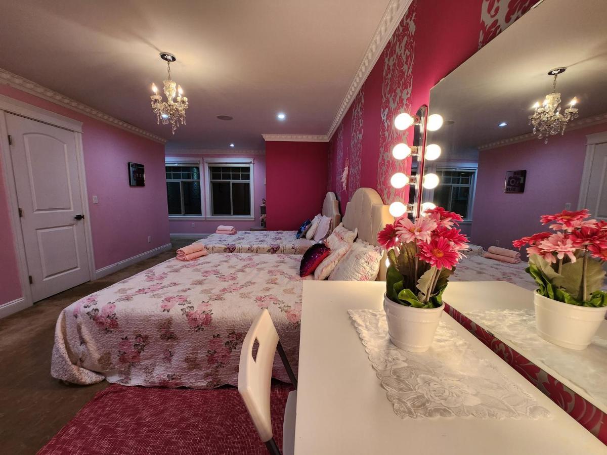 Empire Palace Otel Surrey Dış mekan fotoğraf