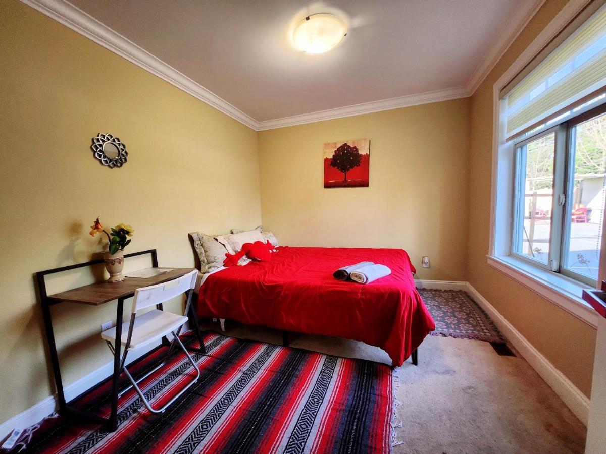 Empire Palace Otel Surrey Dış mekan fotoğraf